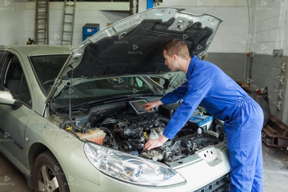 Замена и ремонт опоры двигателя Renault в Сургуте