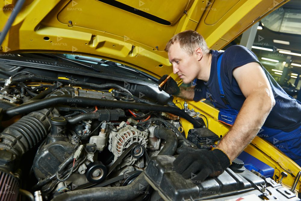 Замер компрессии дизельного двигателя BMW в Сургуте