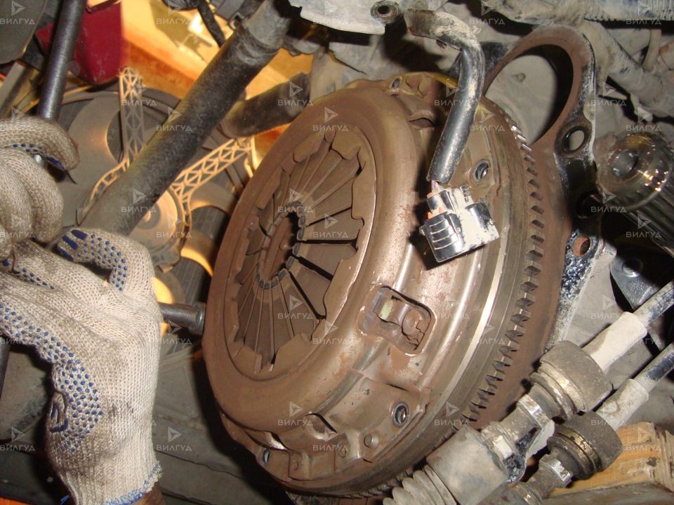 Замена сцепления Mazda RX 8 в Сургуте