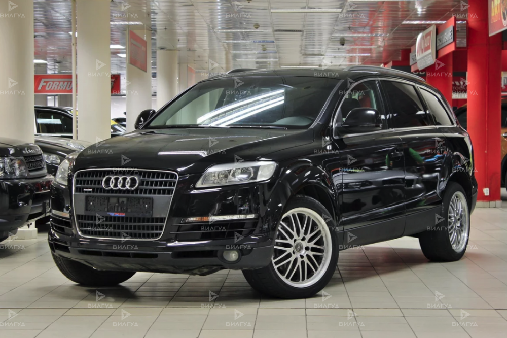 Диагностика двигателя Audi Q7 в Сургуте