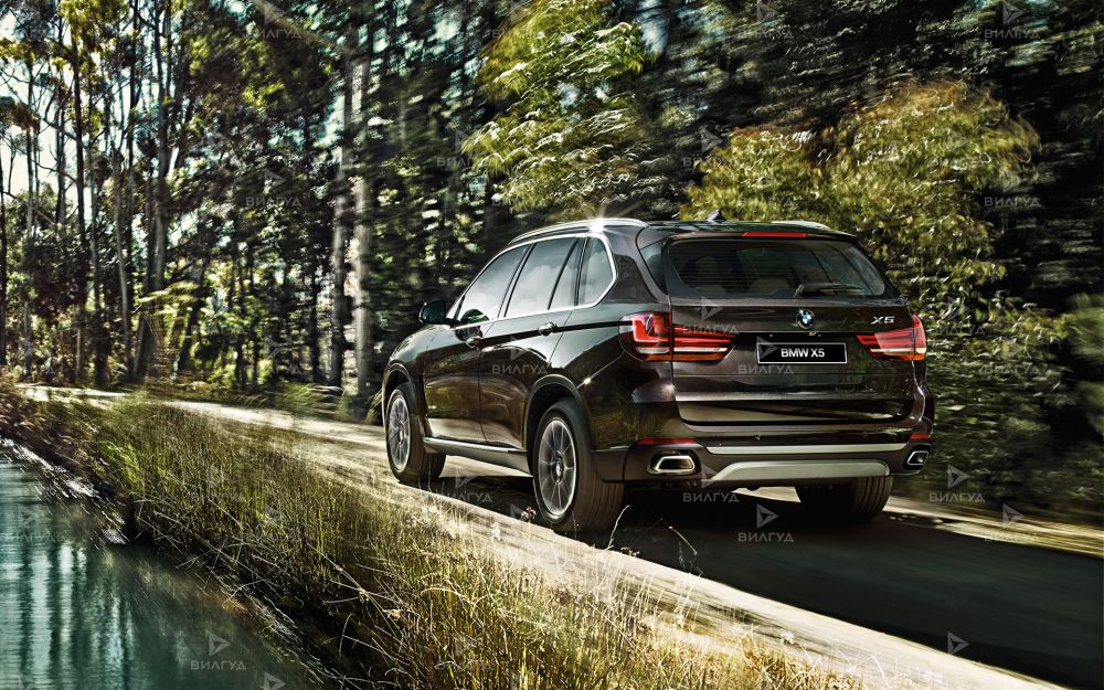 Диагностика двигателя BMW X5 в Сургуте