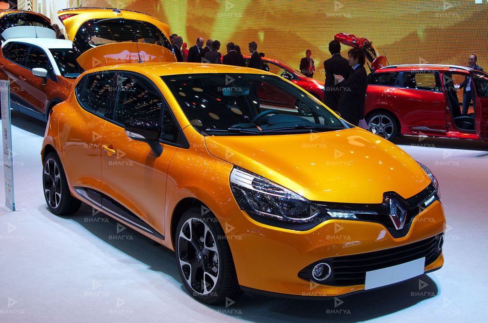 Диагностика рулевых тяг Renault Clio в Сургуте