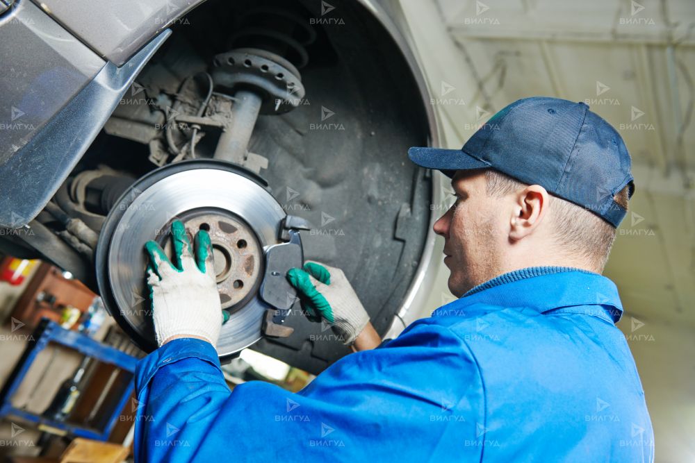 Ремонт и замена вакуумного усилителя тормозов Chevrolet в Сургуте