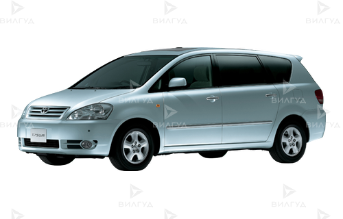 Установка защиты картера Toyota Ipsum в Сургуте