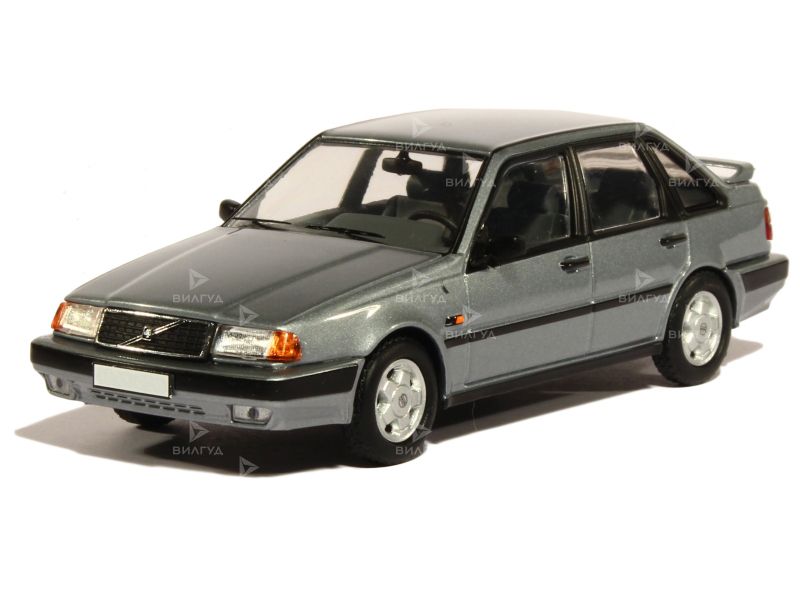 Замена стоп сигнала Volvo 440 в Сургуте