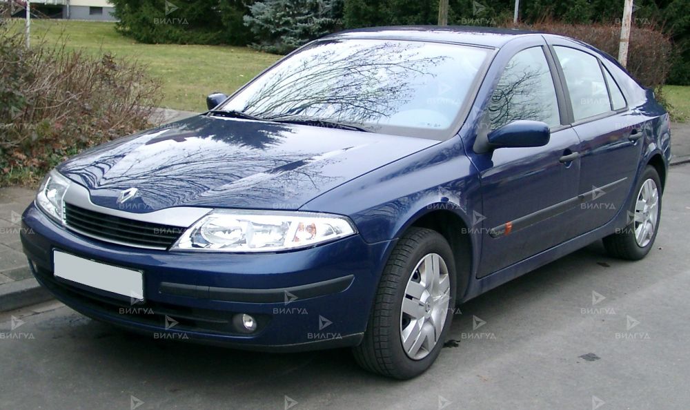 Замена погружного топливного фильтра Renault Laguna в Сургуте