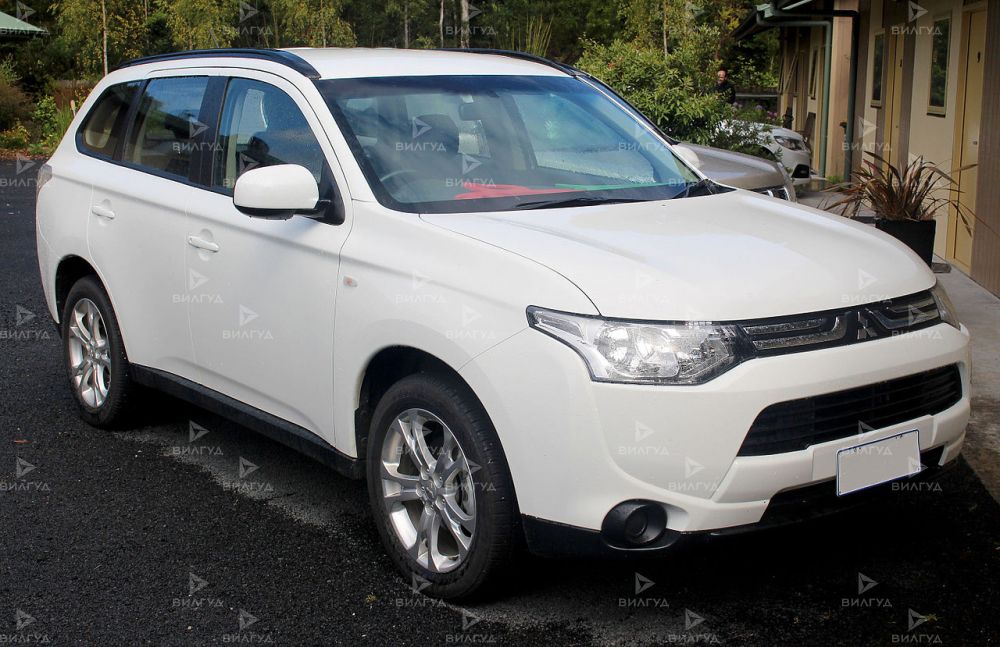 Замена рулевой тяги Mitsubishi Outlander в Сургуте Замена рулевой тяги Mitsubishi Outlander в Сургуте