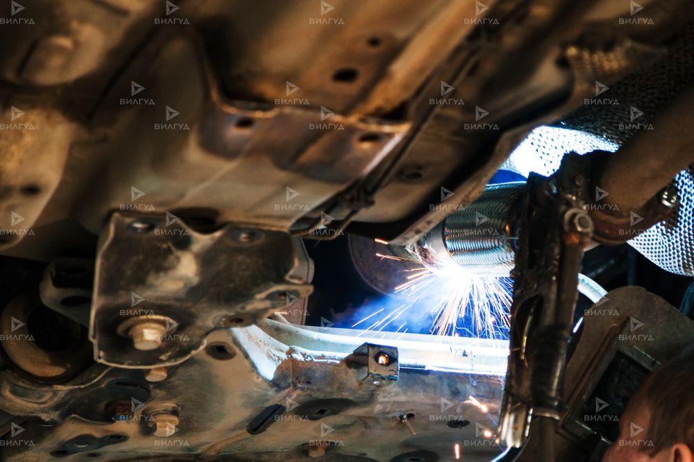Замена гофры глушителя Nissan в Сургуте Замена гофры глушителя Nissan в Сургуте